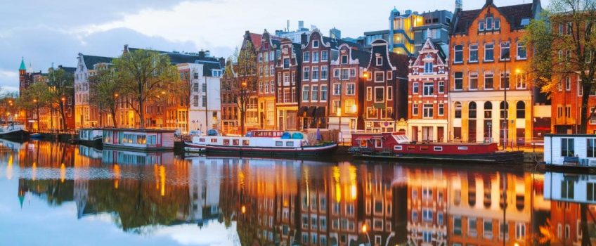 Hotéis Baratos e Bem Localizados em Amsterdam